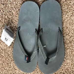 Grey thin strapped Rainbow Flip-flops